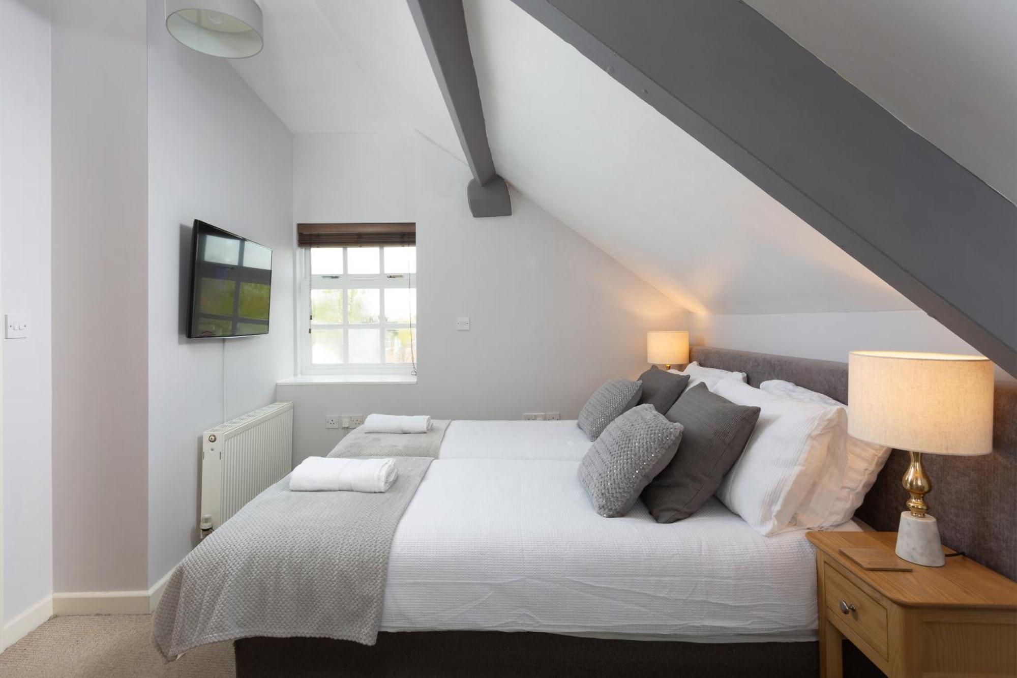Bootham Court Grade II Duplex Apartment With Free Parking & Wi-Fi - Sleeps 2-6 People York Exterior photo